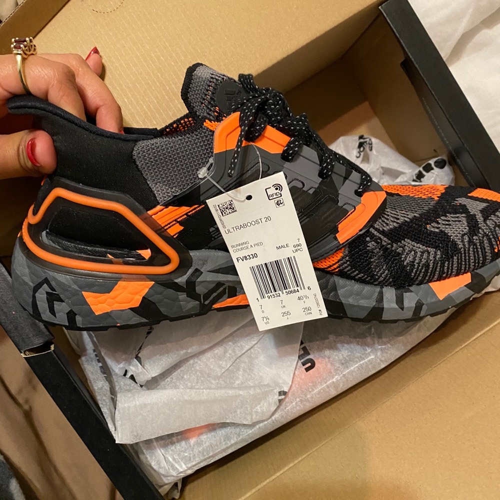 Brand new ultra boost ***SOLD***